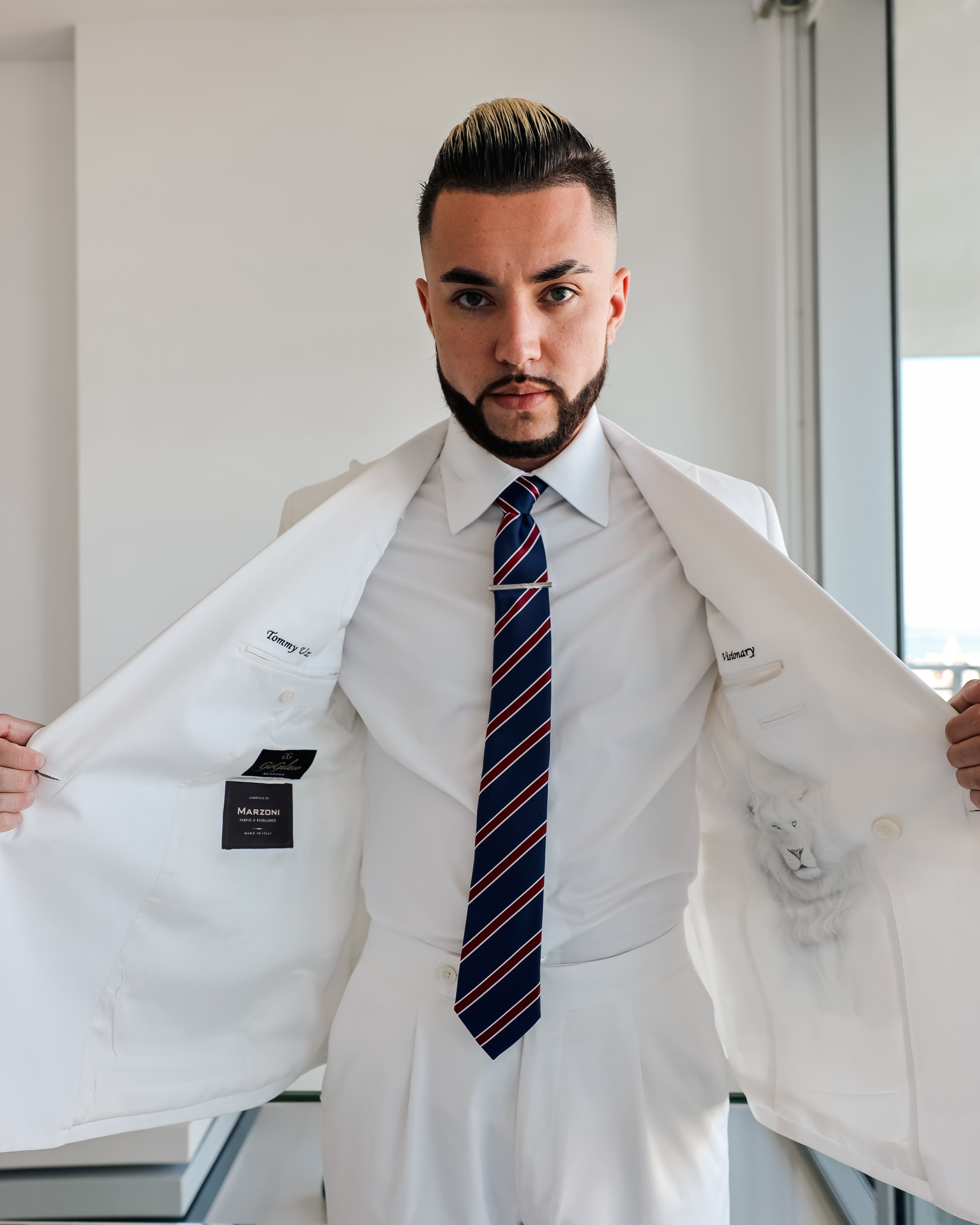 Tommy Uz — Maison Élevée